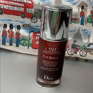 Dior One Essential eye serum eye zone detoxifying